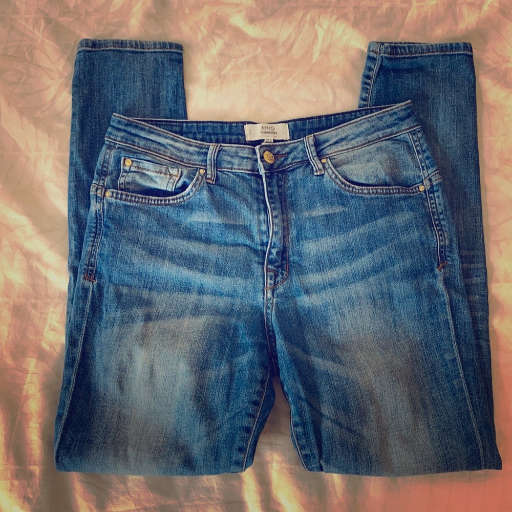 MNG girlfriend jeans 28”